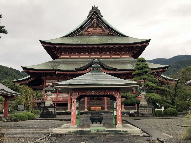 Kuil Zenkoji, Tempat Wisata Terkenal di Nagano