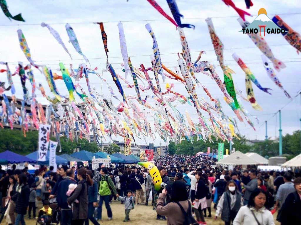 Suasana Festival Koinobori