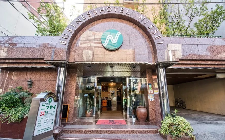 6 Rekomendasi Hotel Murah Di Osaka | Tanogaido