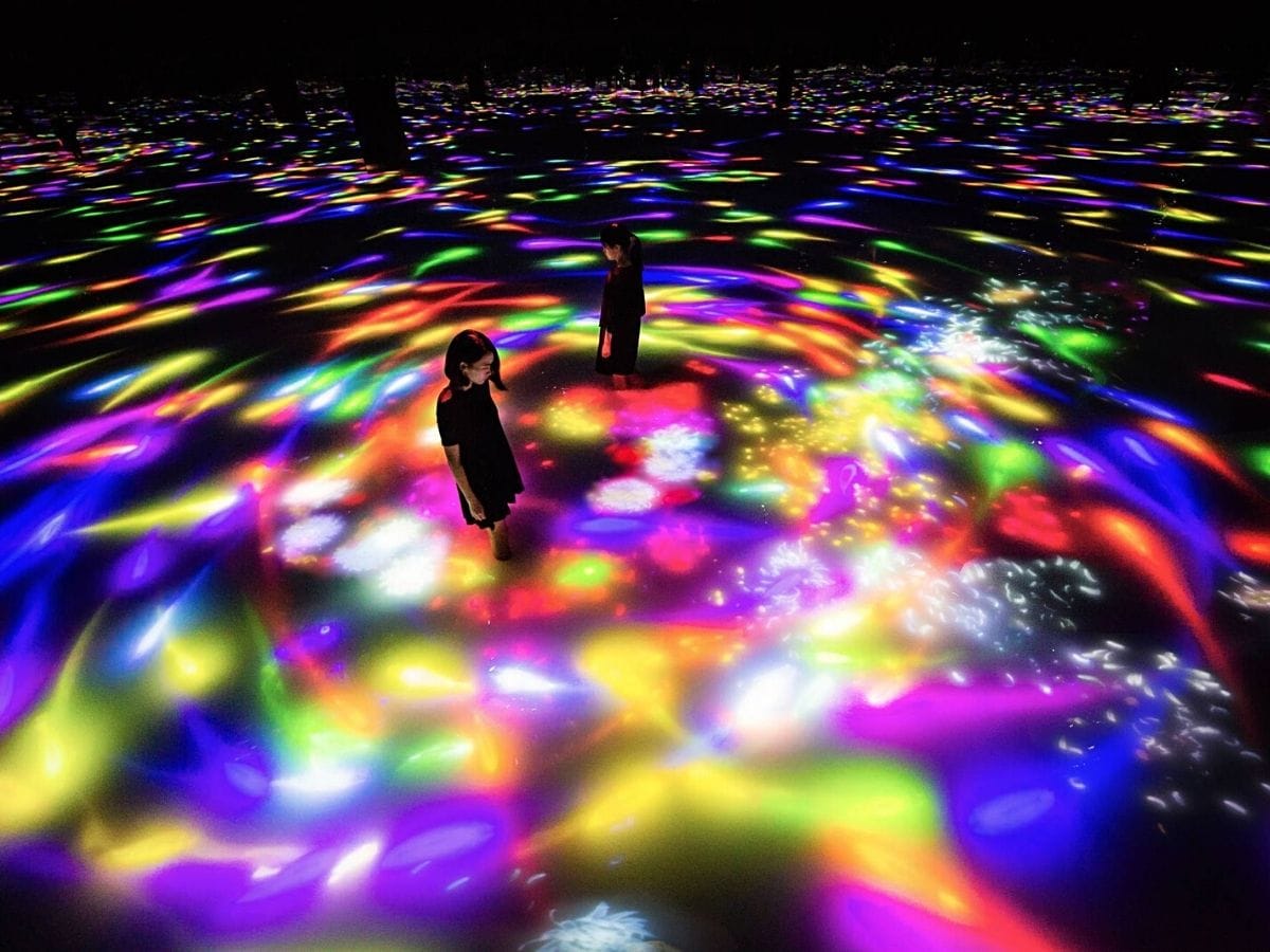 TeamLab Planet TOKYO DMM: Tempat Seni Yang Viral Di Tokyo | Wisata Jepang